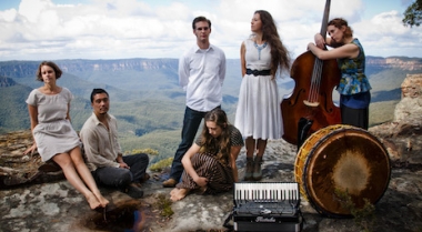 Chaika Live - Gosford